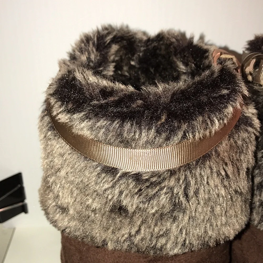 Aerosols Brown Faux Fur Ankle Boots size medium NEW